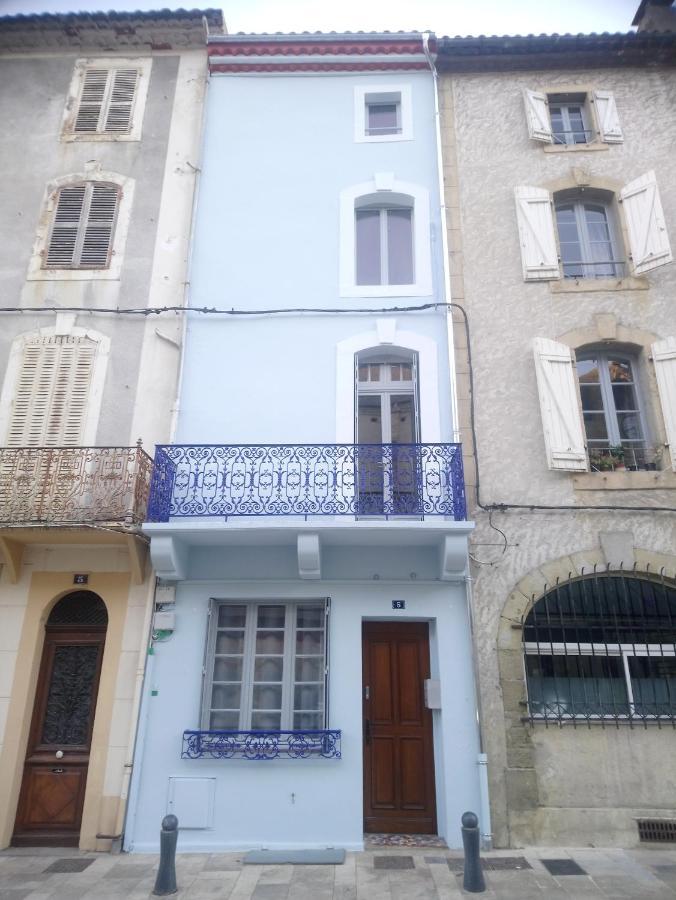 Triplex Avec Vue Sur Place Du Centre Historique. Foix Esterno foto